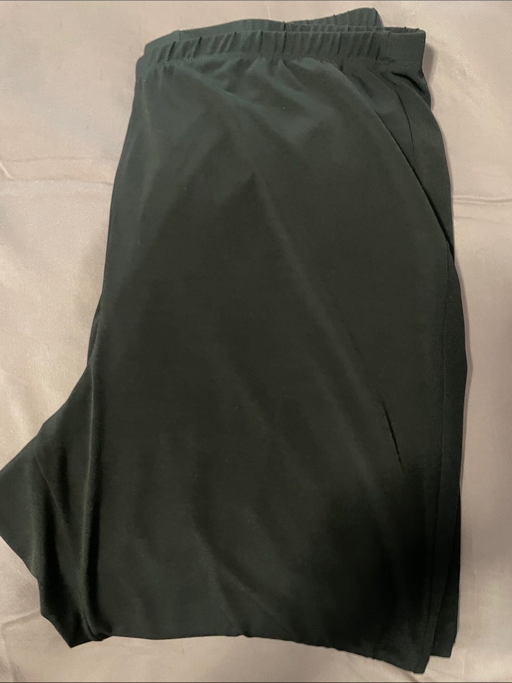 Chico’s Easy Wear Black Women's Pull-On Stretch Pants with design at ankle